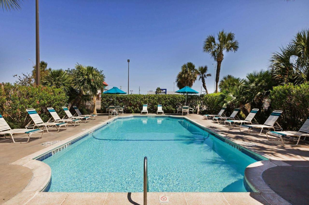 La Quinta Inn By Wyndham Corpus Christi South Экстерьер фото