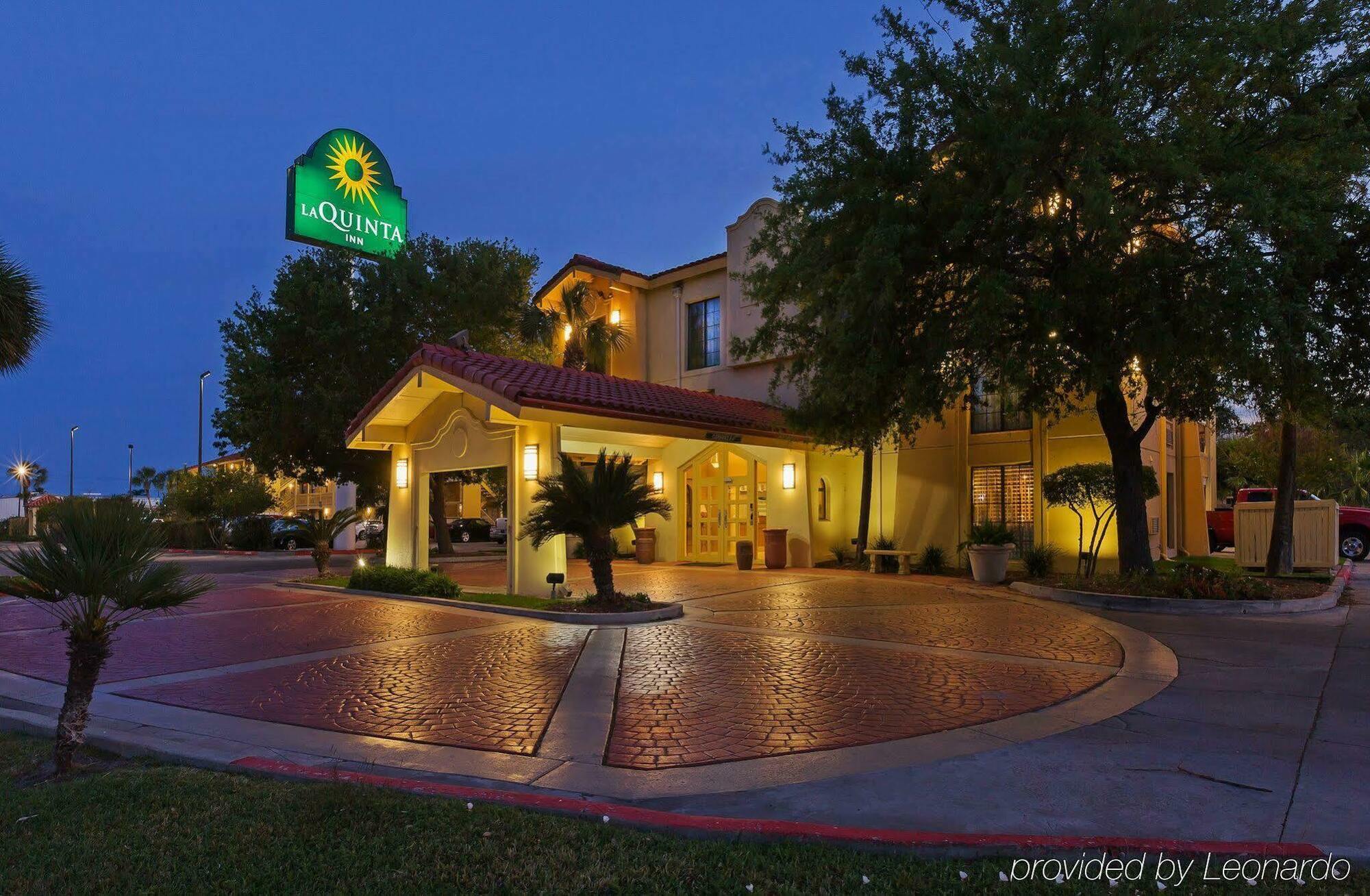 La Quinta Inn By Wyndham Corpus Christi South Экстерьер фото